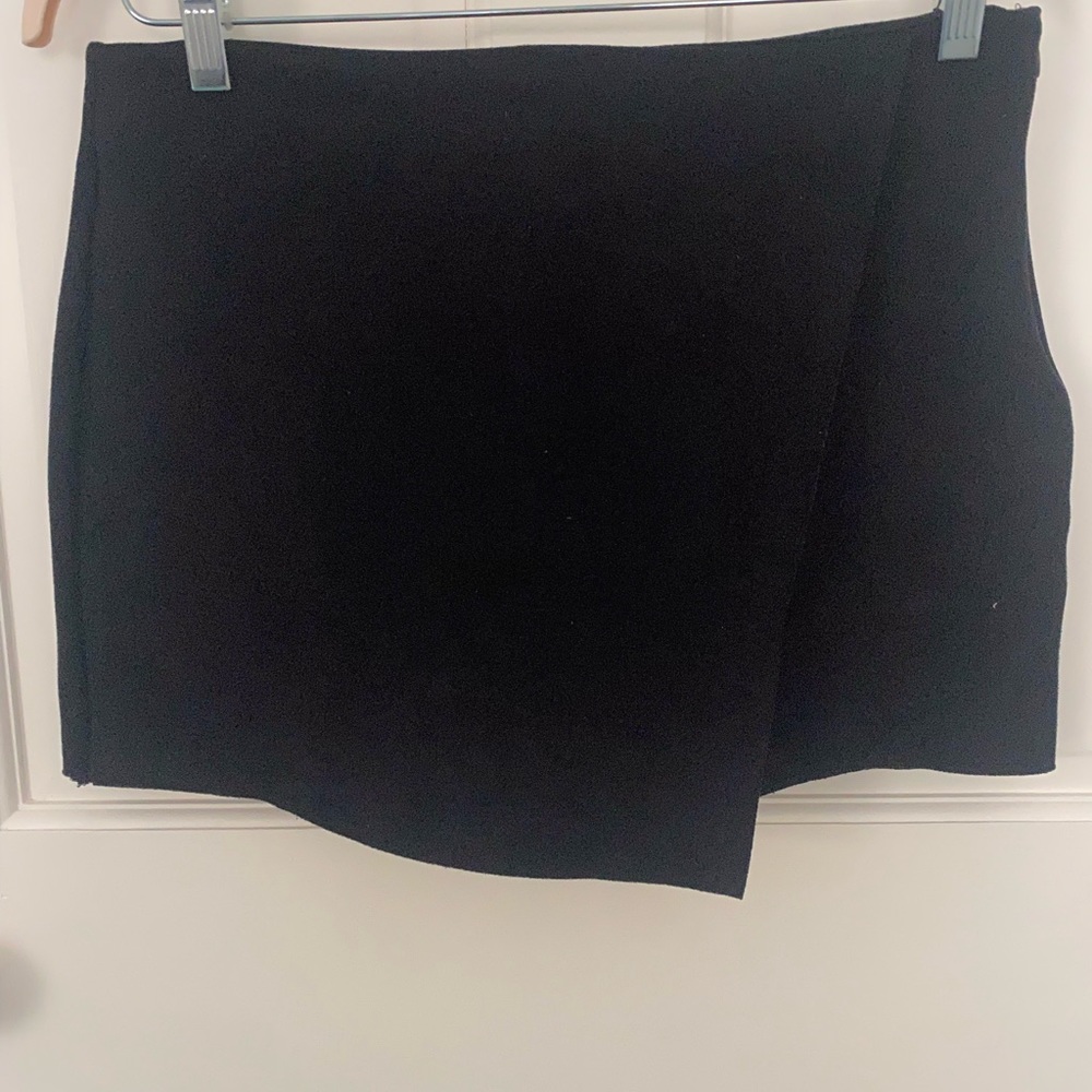 Zara black envelope skort